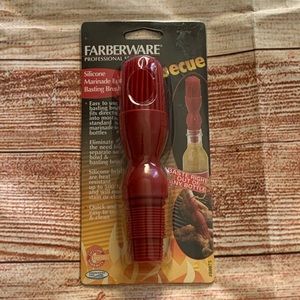 Farberware Silicone BOTTLE BASTING BRUSH RED New